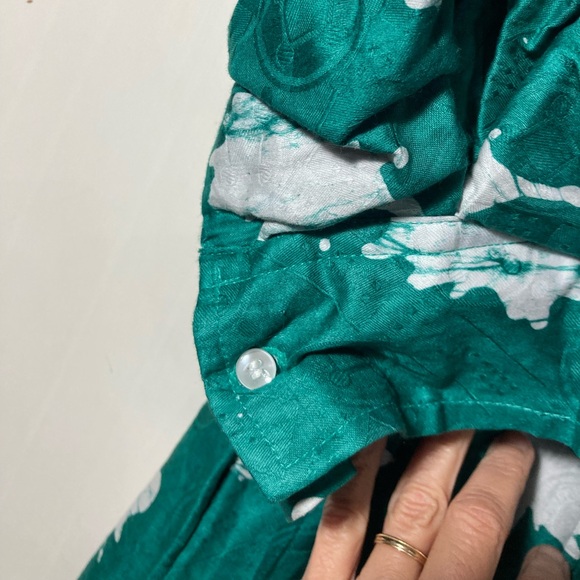 Busayo Tayo Mixed Batik Colors Midi Dress Puff Sleeves Pockets Size Small - Picture 9 of 16